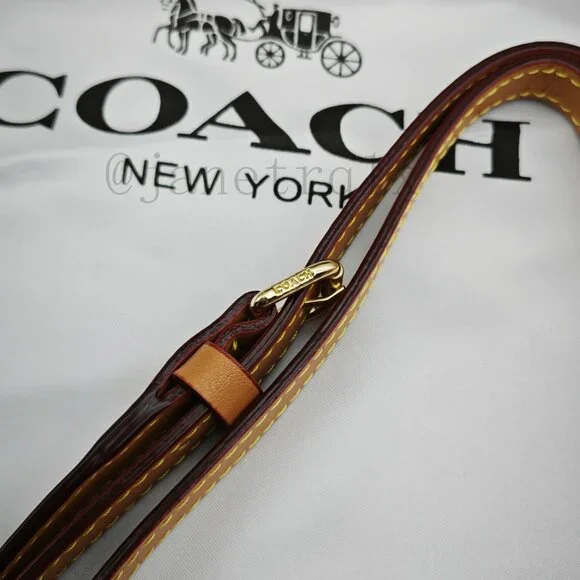 🎶🎶Coach Teri Shoulder Bag In Signature Denim - Picture 3 of 11